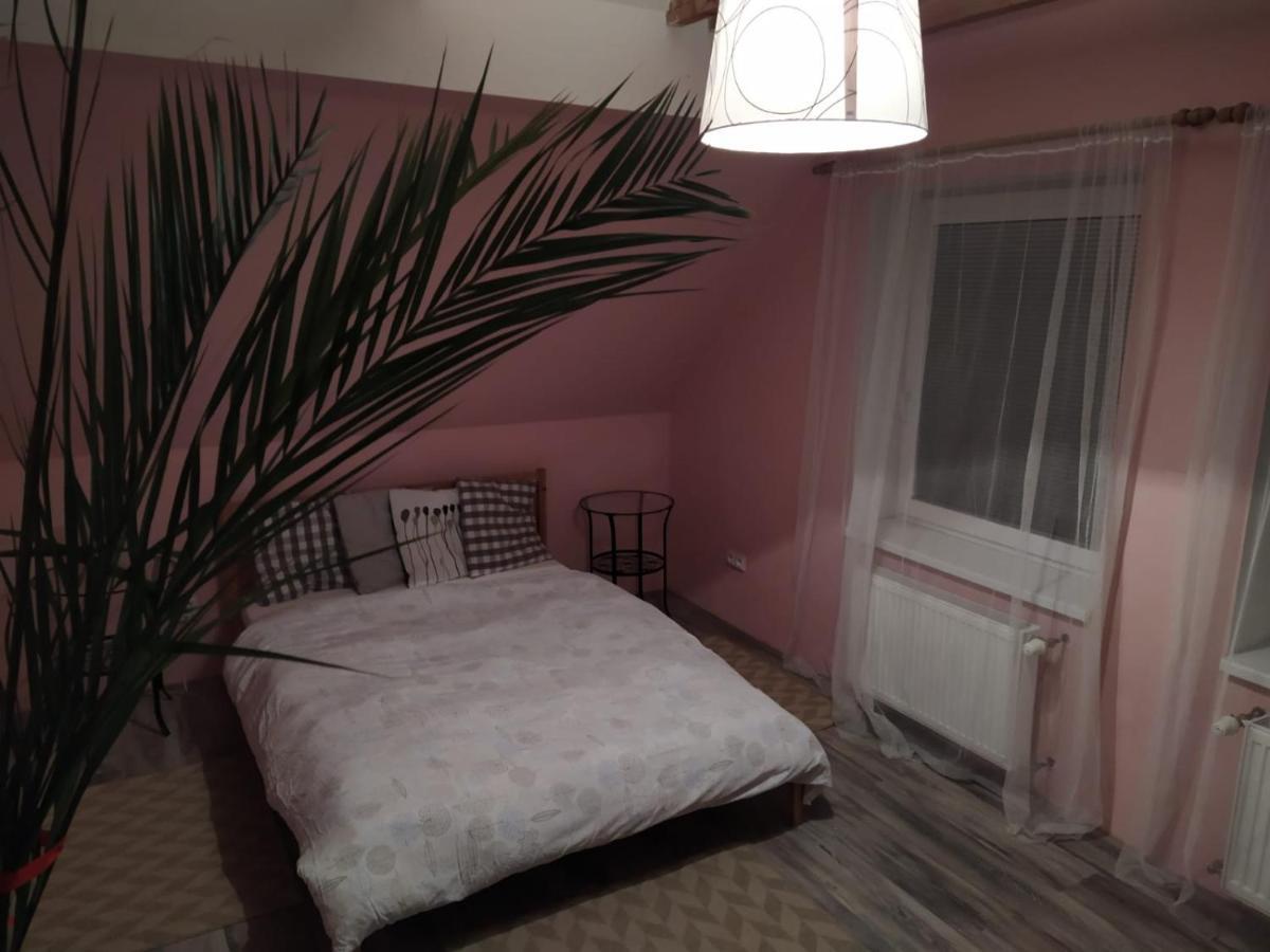 Luxury Accommodation Near Prague Airport Stredokluky Экстерьер фото